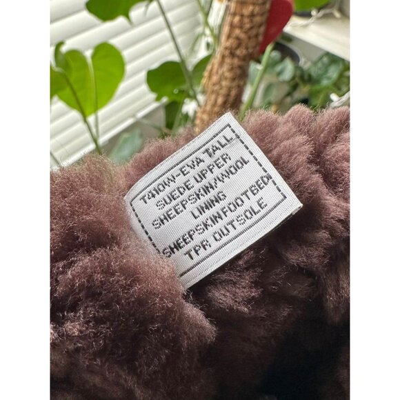 Bearpaw Tall Boot Women's Size  8 - Picture 4 of 10